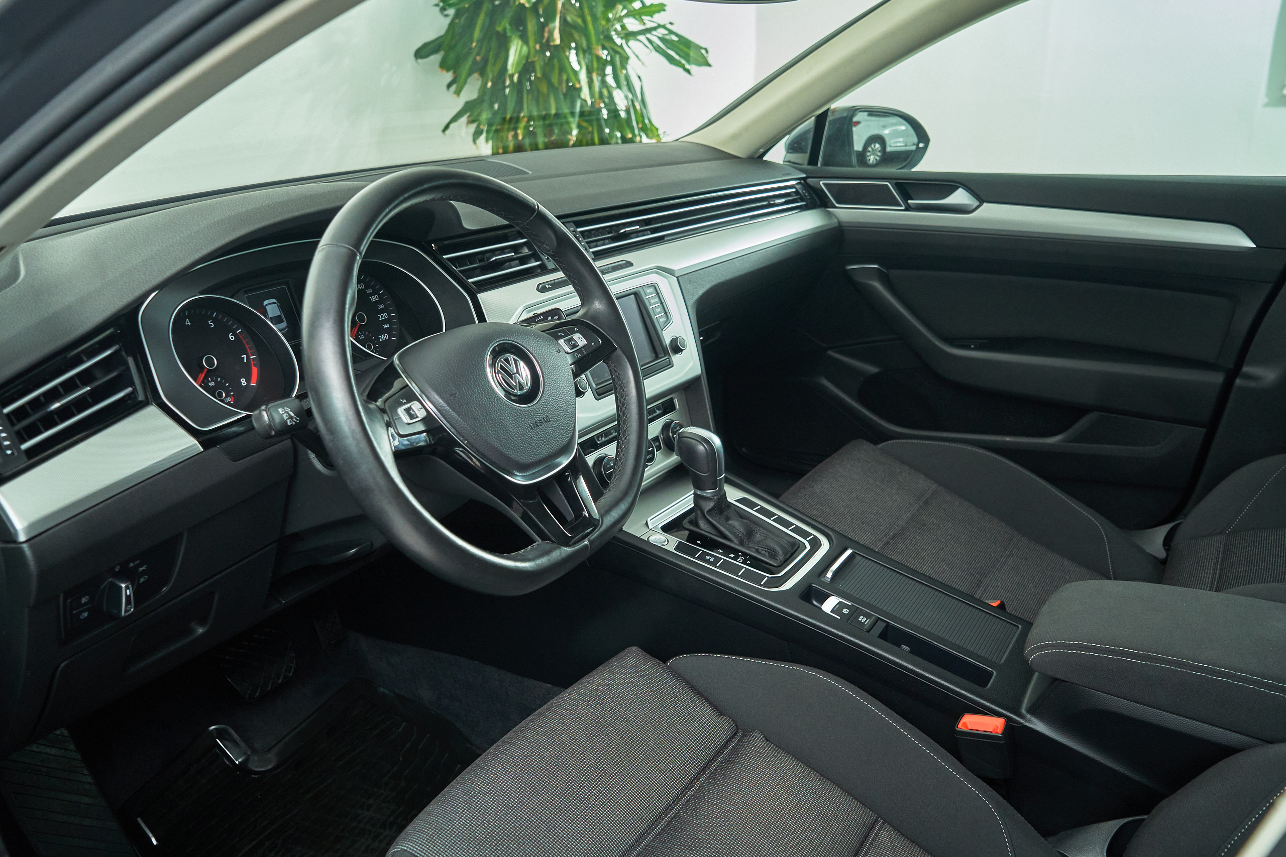 2015 Volkswagen Passat , Серый - вид 11