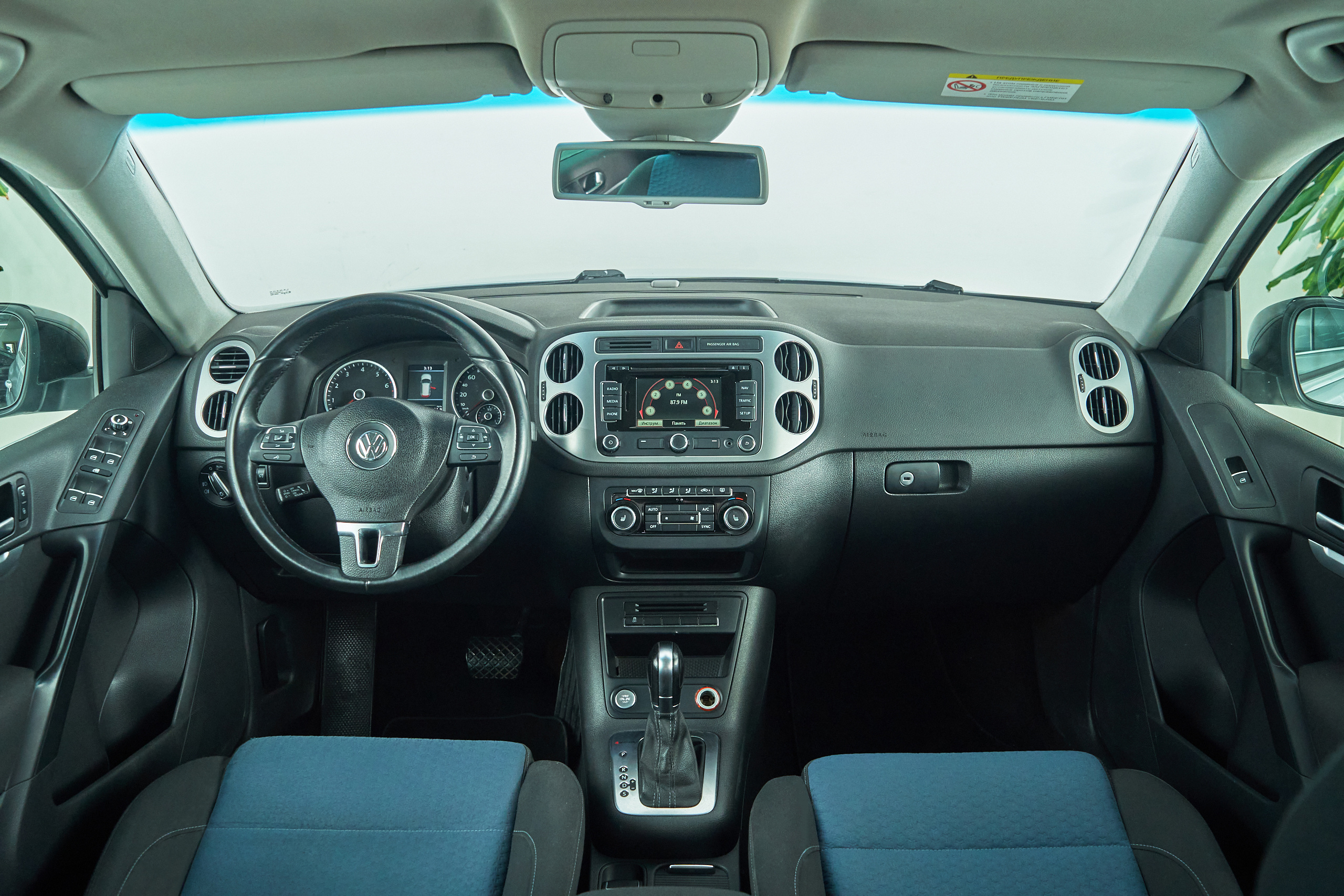 2013 Volkswagen Tiguan , Серебряный - вид 8